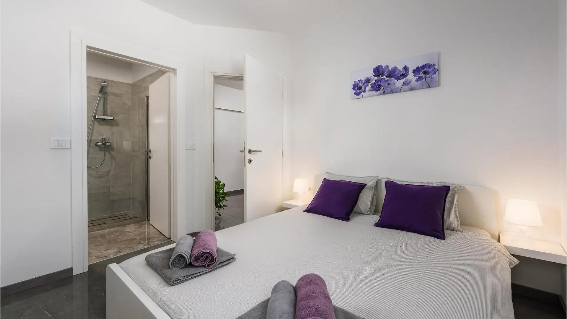 Holiday home 4 Bedroom Lovely Home In Zuzici Croatia